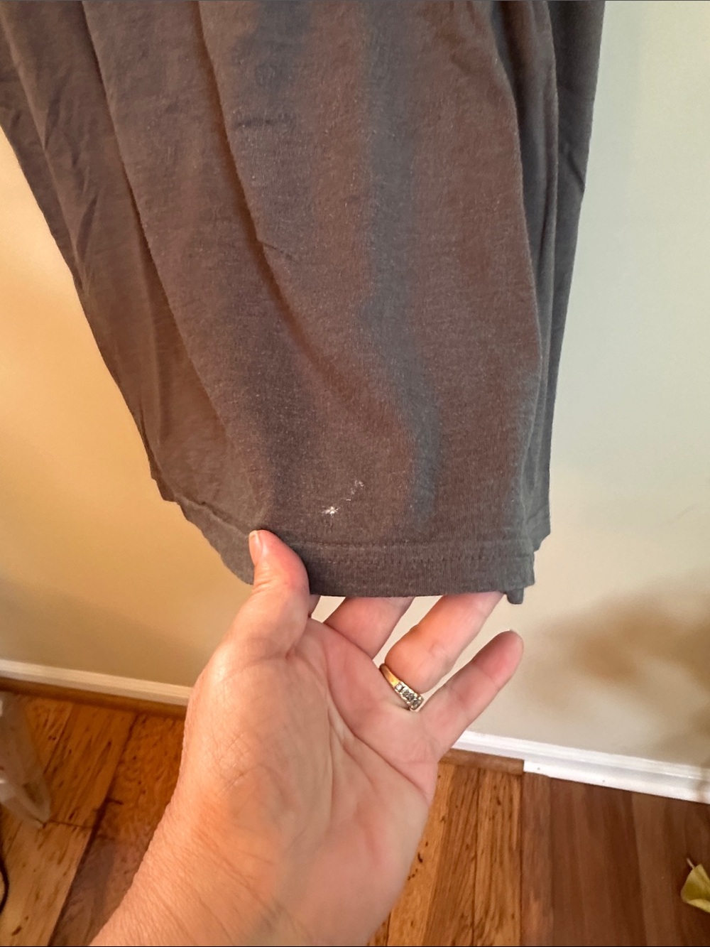 Vintage Under Armour Stevens Tee — Collegiate — Charcoal — Large — 100% Cotton - Picture 4 of 5